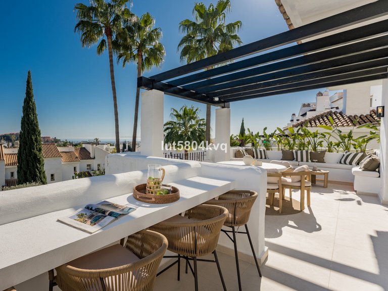 Apartment for Sale in Nueva Andalucía, Malaga 51