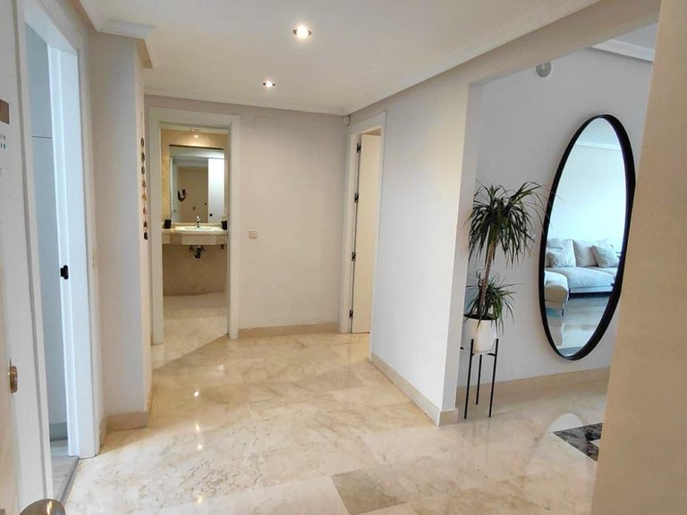 Apartment for Sale in Nagüeles, Malaga 14