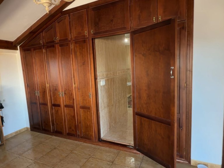 Villa for Sale in Alhaurín El Grande, Malaga 17