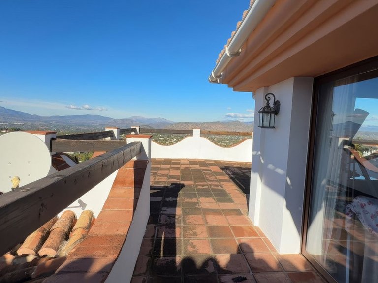 Villa for Sale in Alhaurín El Grande, Malaga 34