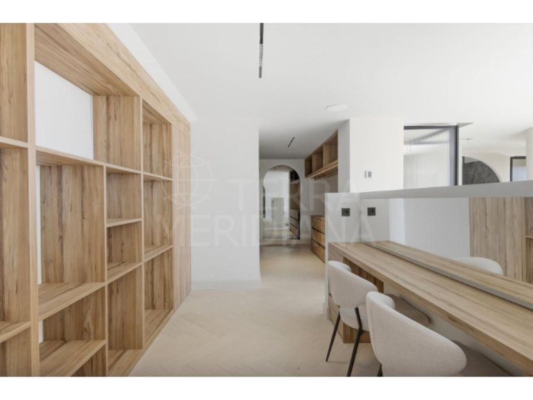 Apartment for Sale in Benahavís, Malaga 13