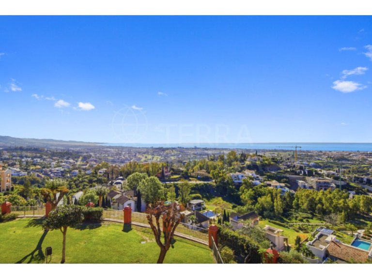 Apartment for Sale in Benahavís, Malaga 21