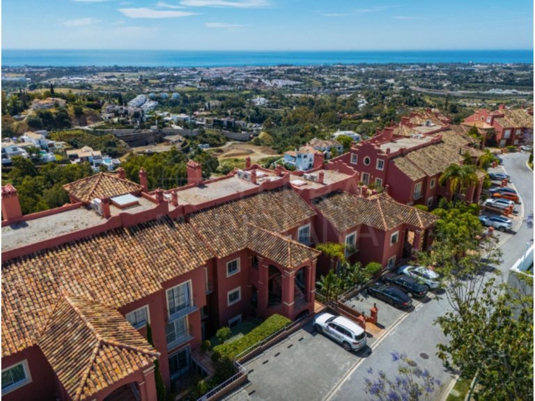Apartment for Sale in Benahavís, Malaga 26