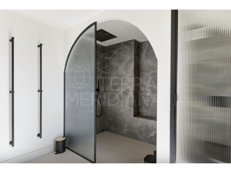 Apartment for Sale in Benahavís, Malaga 9