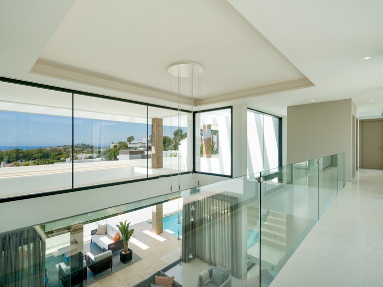 Villa for Sale in Benahavís, Malaga 18