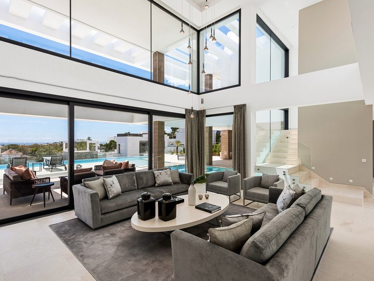 Villa for Sale in Benahavís, Malaga 3