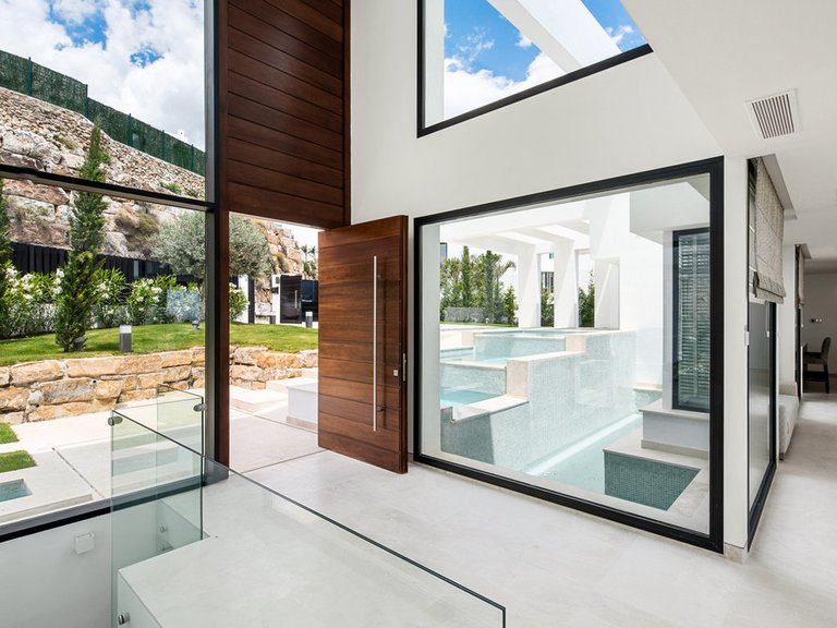 Villa for Sale in Benahavís, Malaga 35