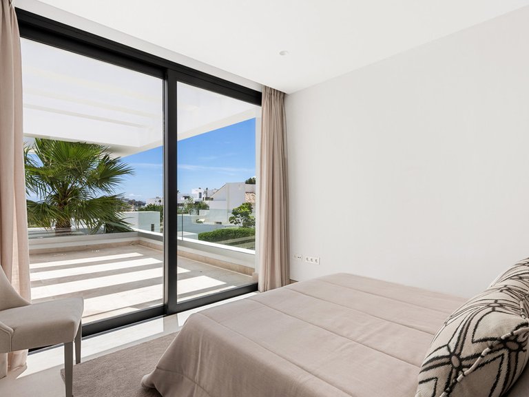 Villa for Sale in Benahavís, Malaga 39