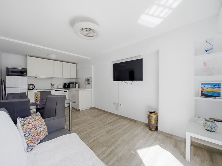 Apartment for Sale in Costa del Sol, Benalmadena Costa, Malaga 6
