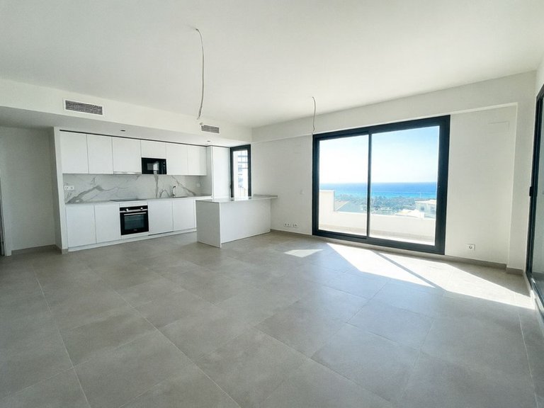 Penthouse for Sale in Benalmadena, Malaga 4