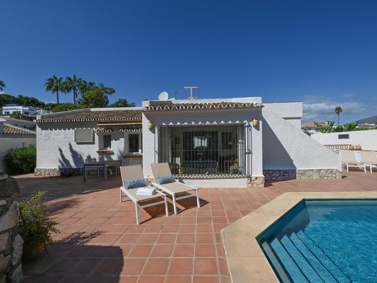 Villa for Sale in Cerros Del Aguila, Malaga 26