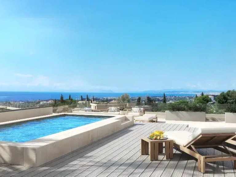 Apartment for Sale in Costa del Sol New Golden Mile, Malaga 2