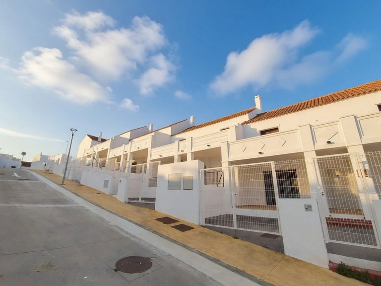 Villa for Sale in Doña Julia, Malaga 5