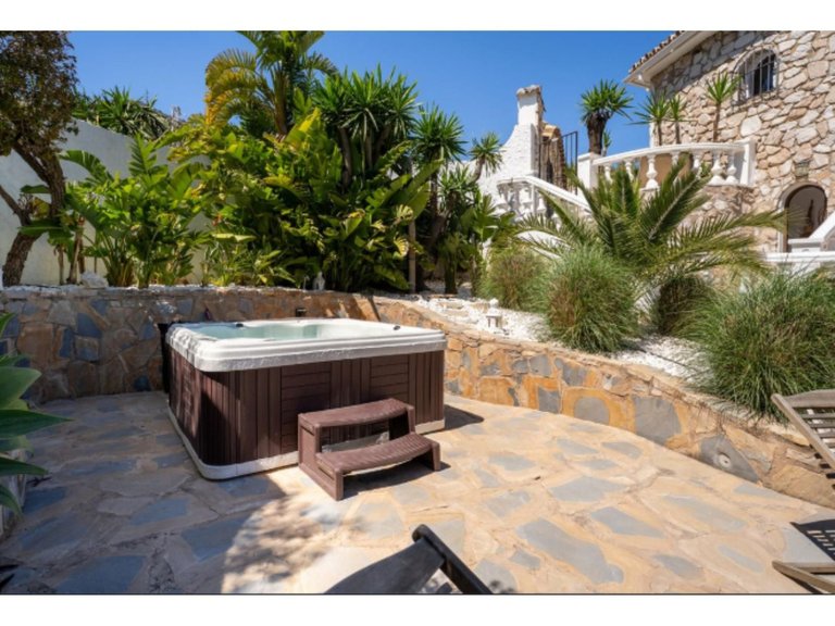 Villa for Sale in Mijas, Malaga 43