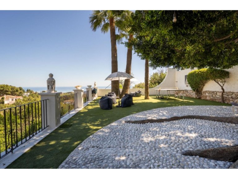 Villa for Sale in Mijas, Malaga 5
