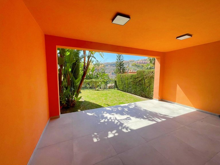 Villa for Sale in El Paraiso, Malaga 13