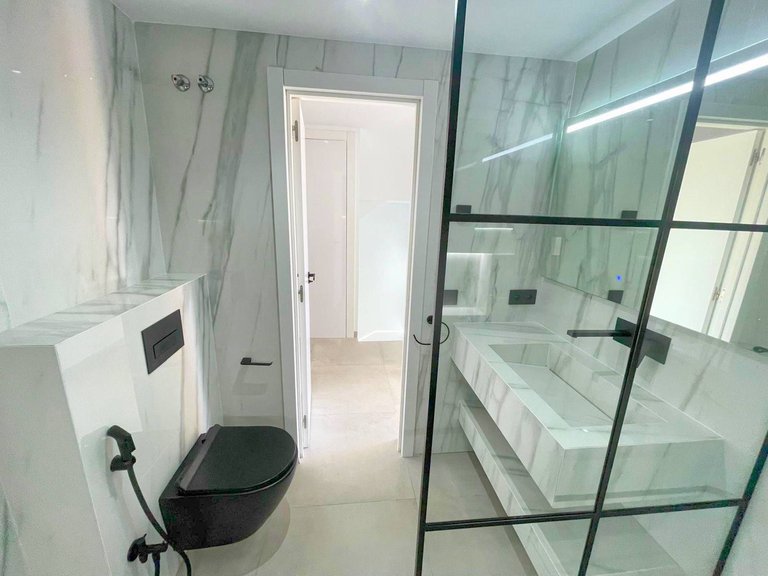 Villa for Sale in El Paraiso, Malaga 27