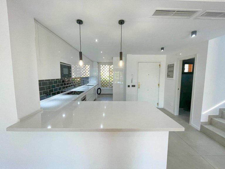 Villa for Sale in El Paraiso, Malaga 8