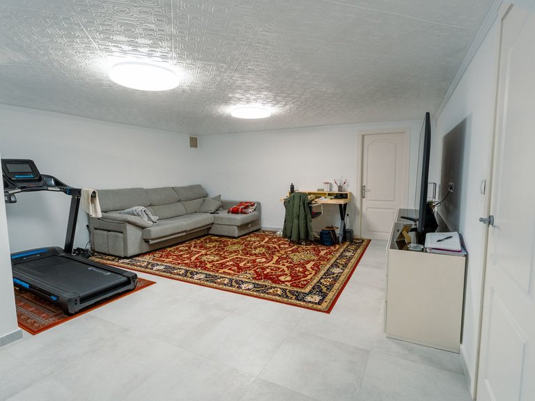 Villa for Sale in New Golden Mile, Malaga 21