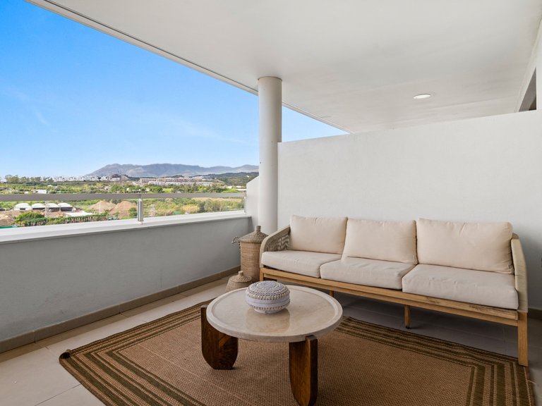 Apartment for Sale in Estepona, Malaga 10