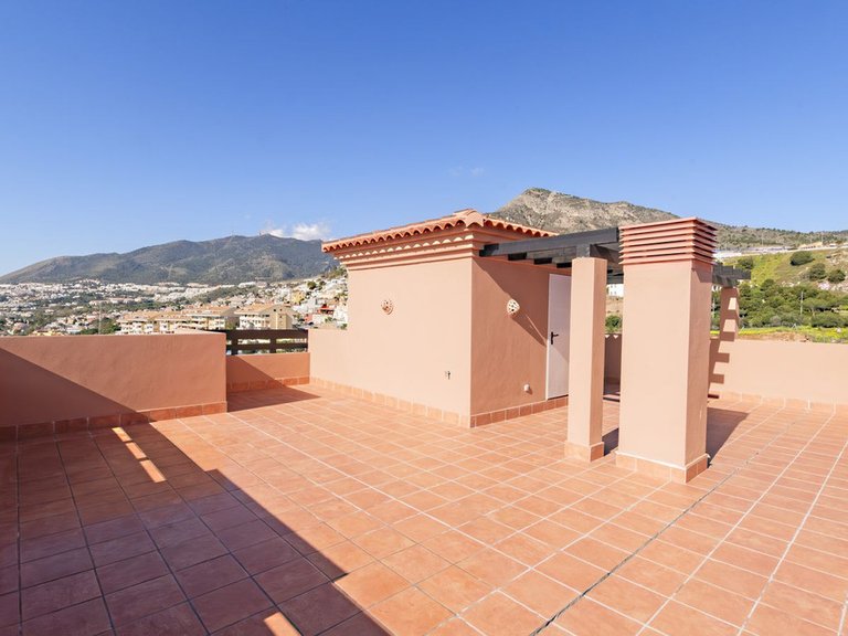 Apartment for Sale in Benalmadena, Malaga 11