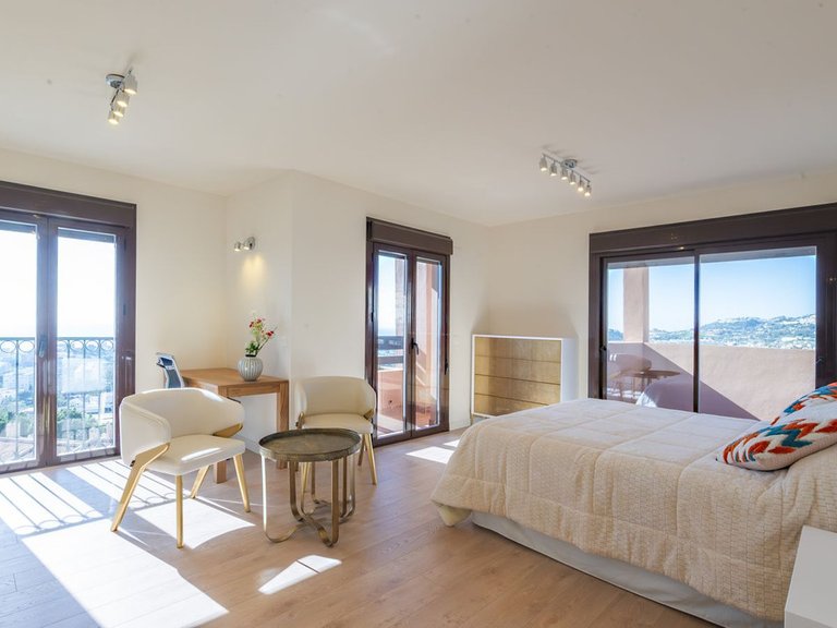 Apartment for Sale in Benalmadena, Malaga 13