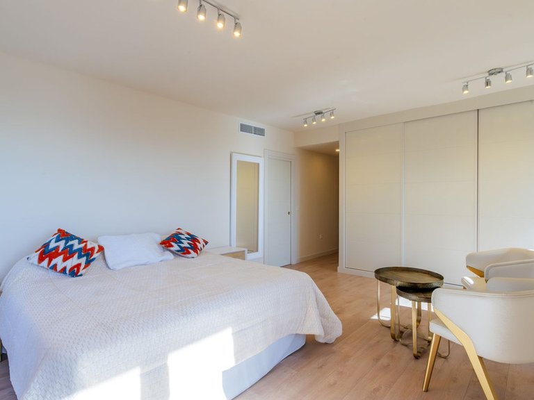 Apartment for Sale in Benalmadena, Malaga 15