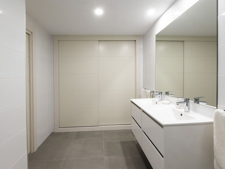 Apartment for Sale in Benalmadena, Malaga 18