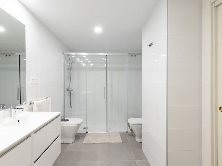 Apartment for Sale in Benalmadena, Malaga 19