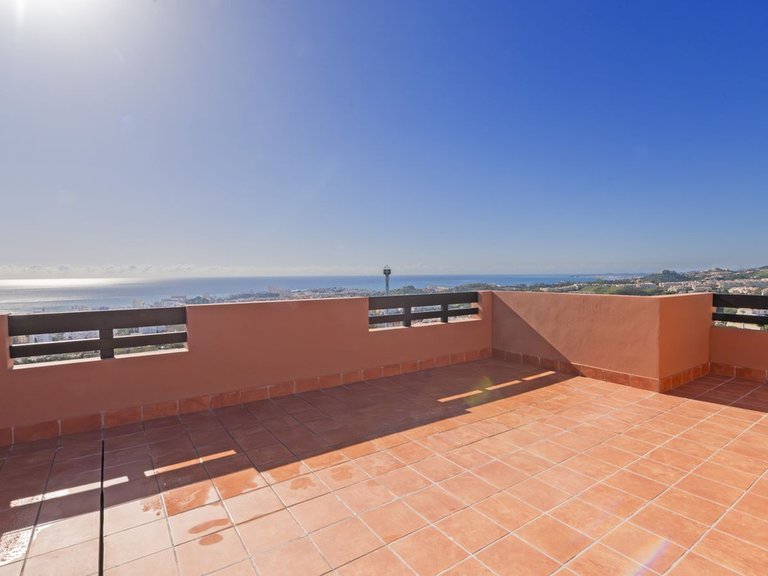 Apartment for Sale in Benalmadena, Malaga 2