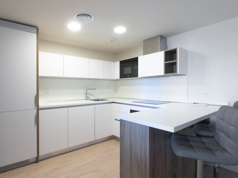 Apartment for Sale in Benalmadena, Malaga 8