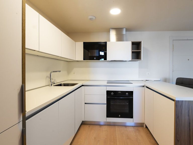 Apartment for Sale in Benalmadena, Malaga 9