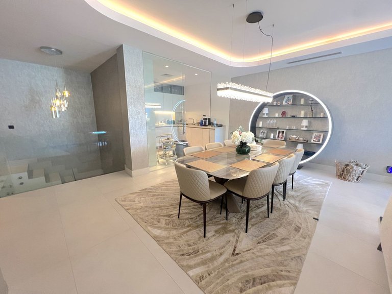 Apartment for Sale in The Golden Mile, Malaga 6