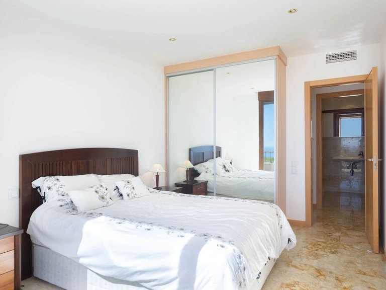 Apartment for Sale in Altos De Los Monteros, Malaga 11