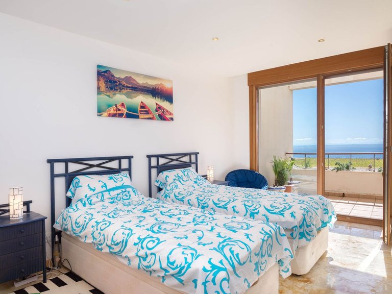 Apartment for Sale in Altos De Los Monteros, Malaga 15