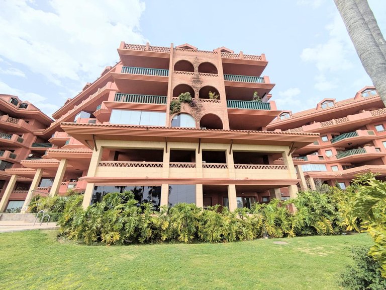 Apartment for Sale in Benalmadena, Malaga 1