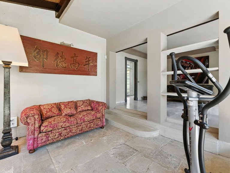 Villa for Sale in Marbella, Malaga 27