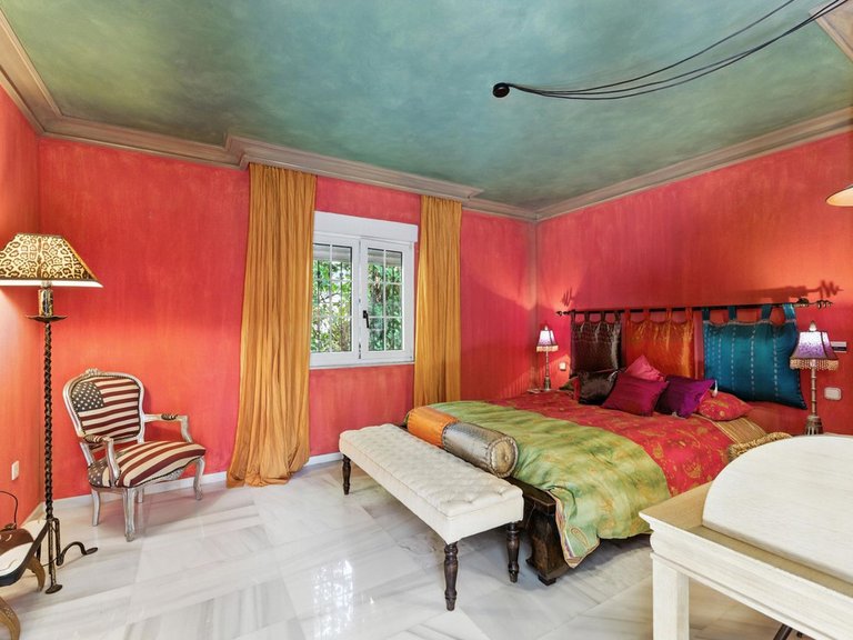 Villa for Sale in Marbella, Malaga 36