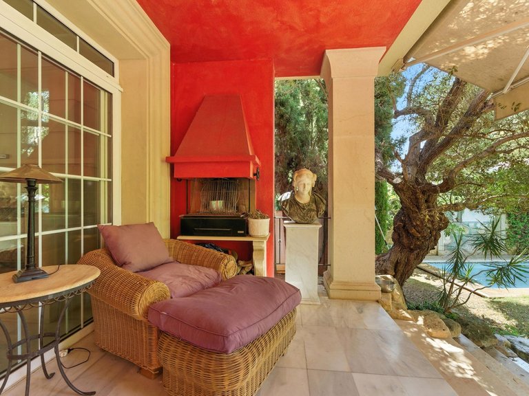 Villa for Sale in Marbella, Malaga 4