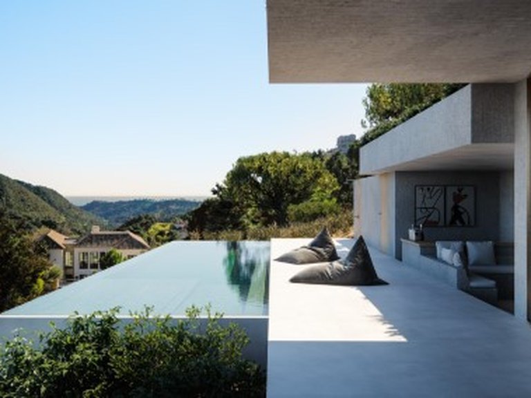 Villa for Sale in Benahavís, Malaga 3