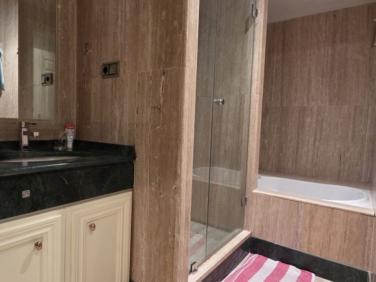 Apartment for Sale in Sierra Blanca, Malaga 12
