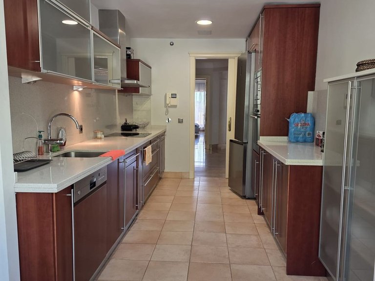 Apartment for Sale in Sierra Blanca, Malaga 16