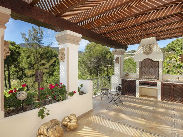 Villa for Sale in La Zagaleta, Malaga 24