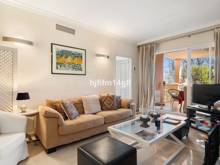 Apartment for Sale in Nueva Andalucía, Malaga 6