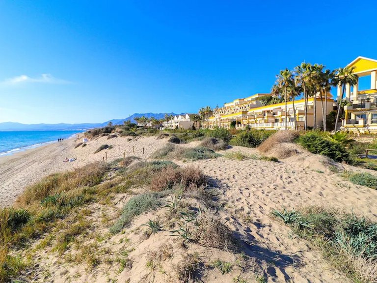 Villa for Sale in Elviria, Malaga 1