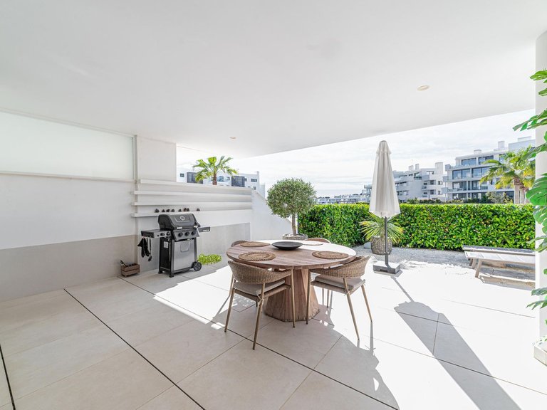Apartment for Sale in Higueron, Malaga 11