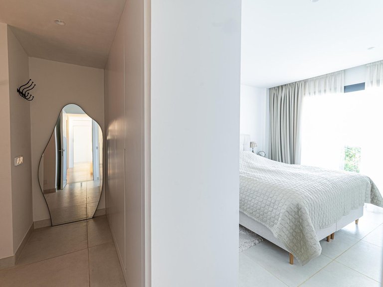 Apartment for Sale in Higueron, Malaga 12