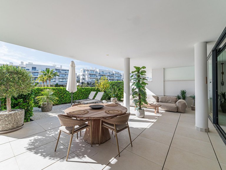 Apartment for Sale in Higueron, Malaga 9