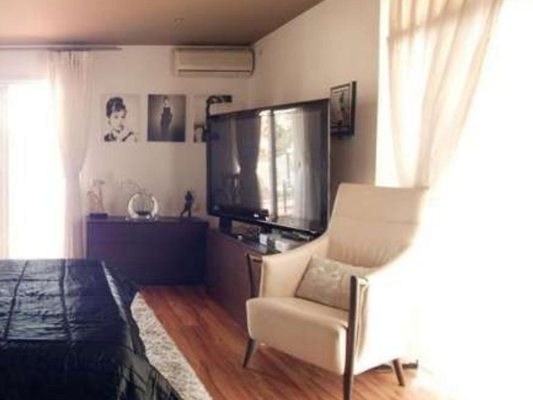 Villa for Sale in Nueva Andalucía, Malaga 6