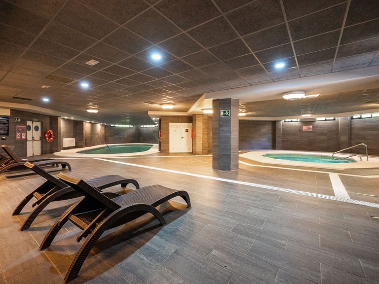 Apartment for Sale in Puerto Banús, Malaga 22